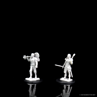 D&D Nolzur's Marvelous Miniatures - Male Half-Elf Bard (SKU 62471) - Image 3